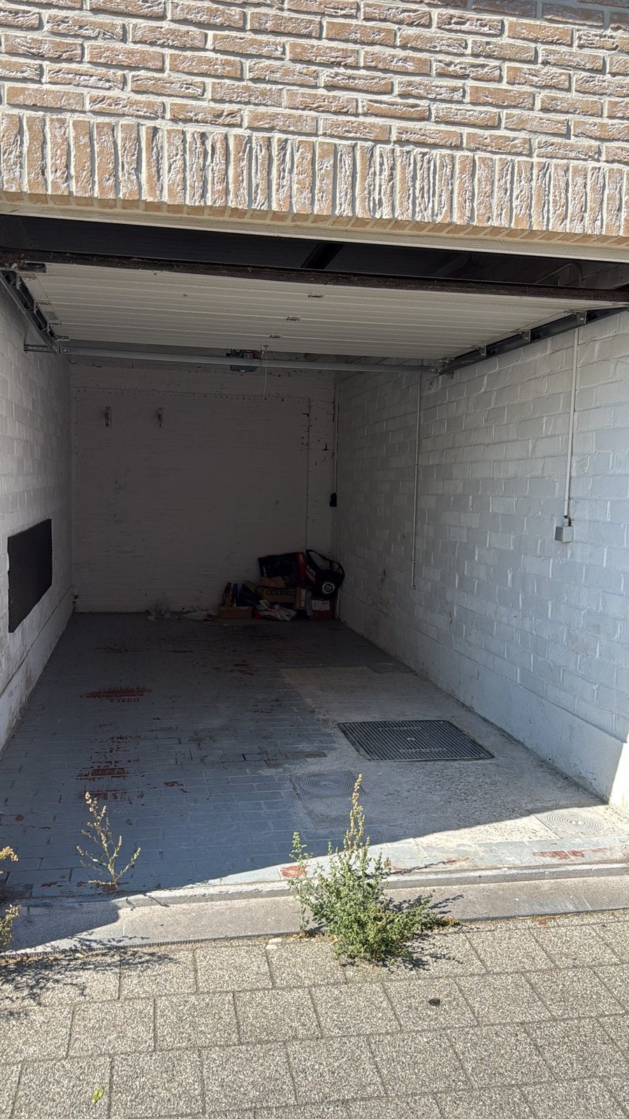 Garage Te huur, Malines