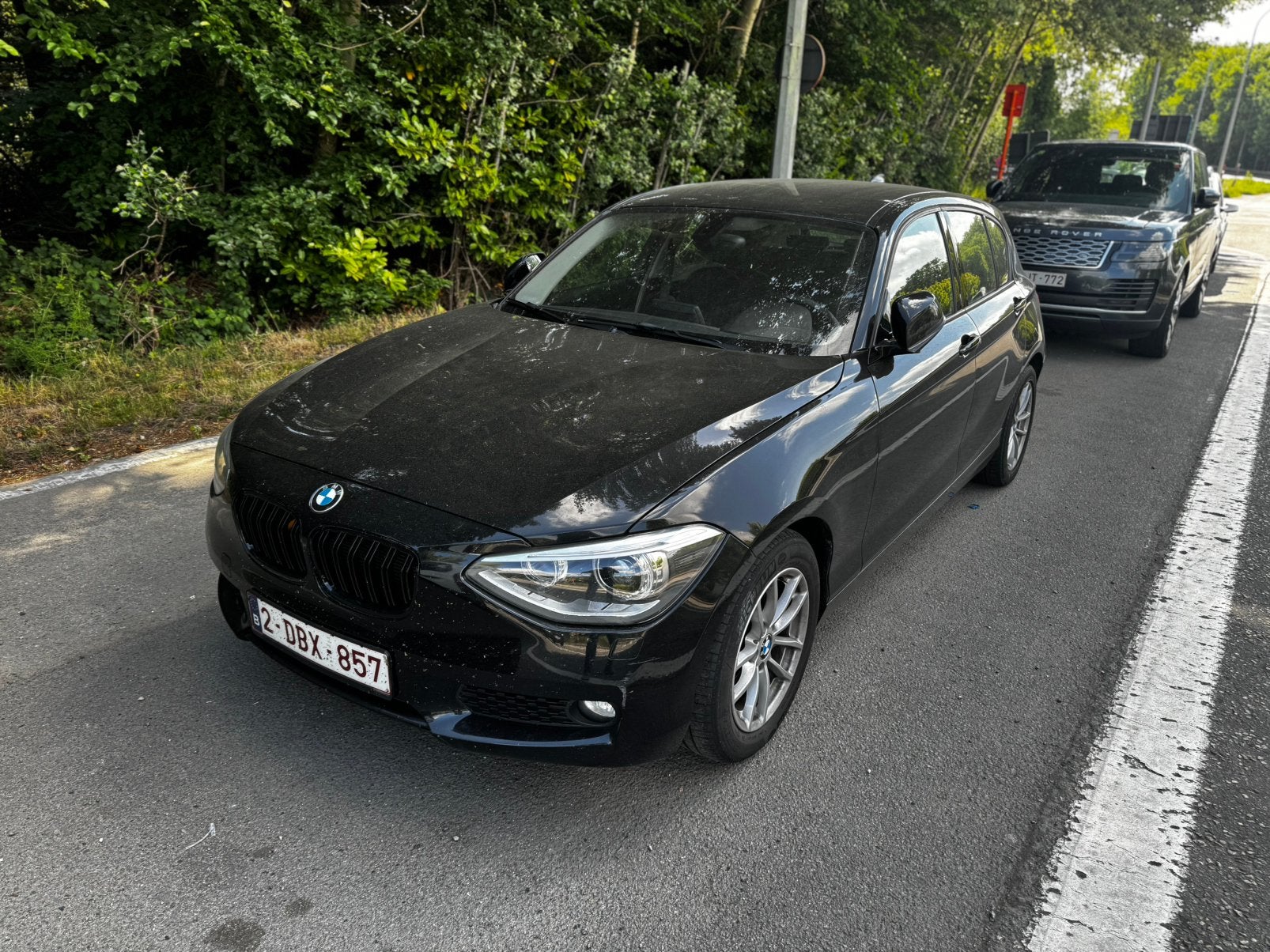 BMW 116i F21 – 2011 – 180.900 km – Motorschade – Goede staat, Auto's, Euro 5, Zwart, Zwart, 1595 cc