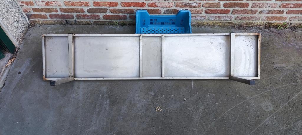 bancs suspendus en acier inoxydable, qualité robuste, Enlèvement, Utilisé