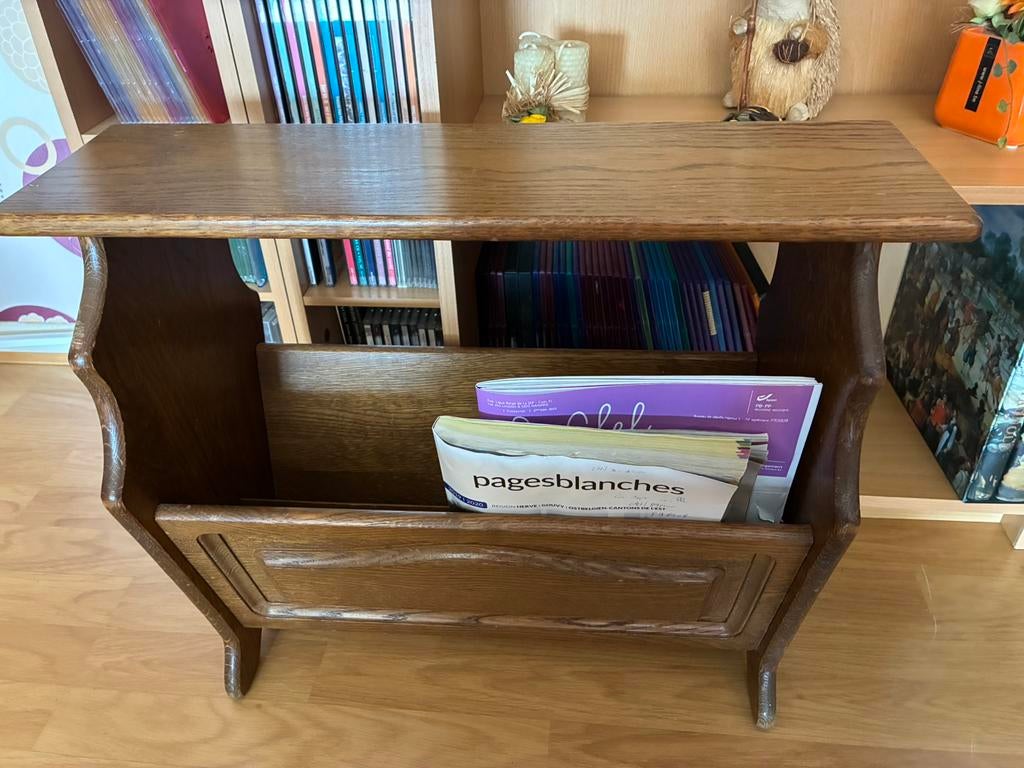 Ancien porte journal ou livres, Maison & Meubles, Armoires | Secrétaires, Enlèvement, Comme neuf