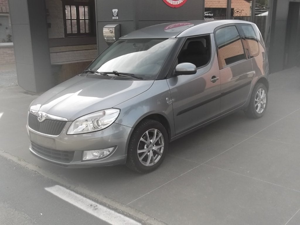 SKODA ROOMSTER, Auto's, Voorwielaandrijving, Euro 5, Blauw, Roomster