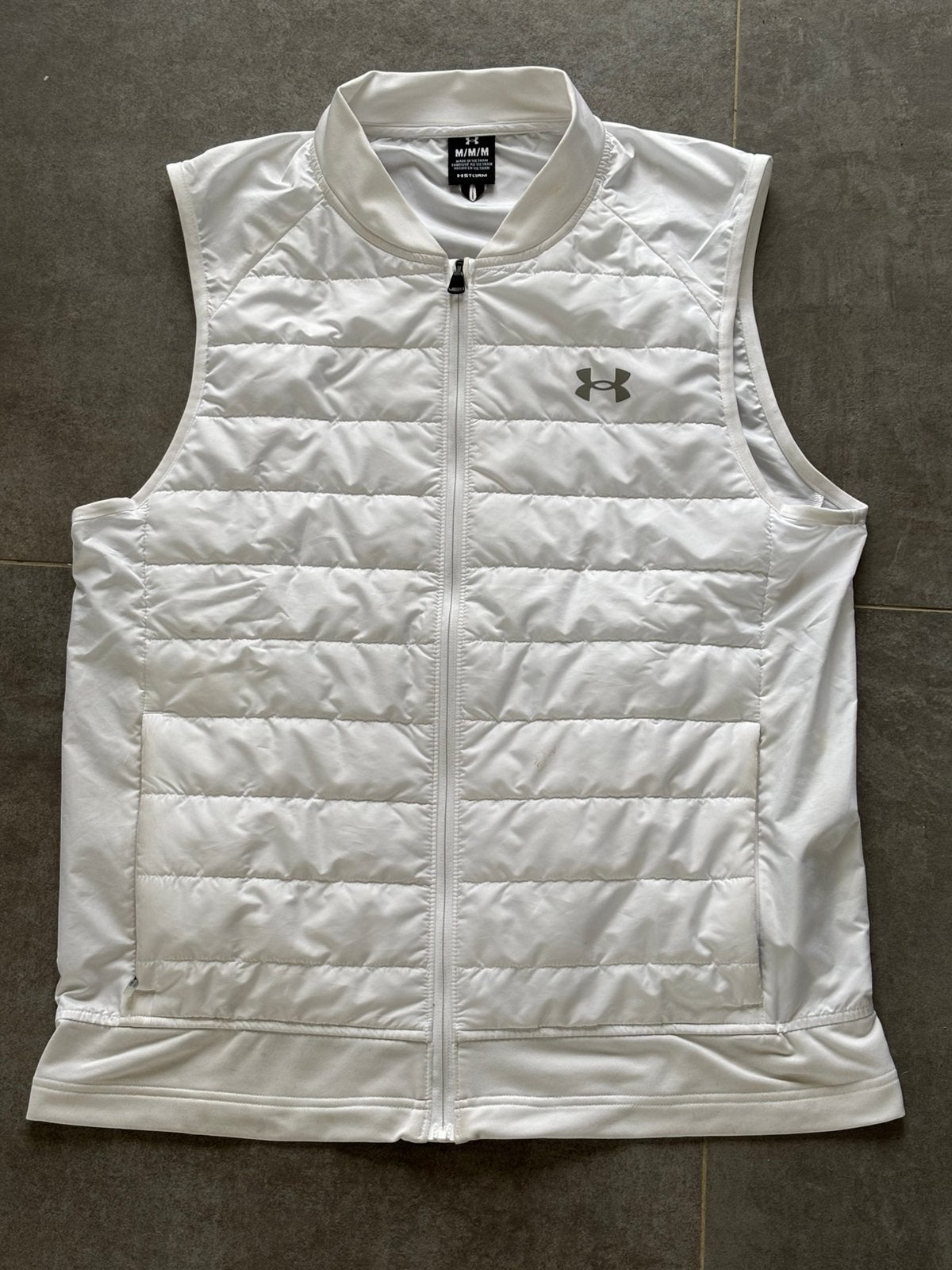 Gilet Under Armour, Enlèvement ou Envoi, Comme neuf, Taille 48/50 (M), Blanc