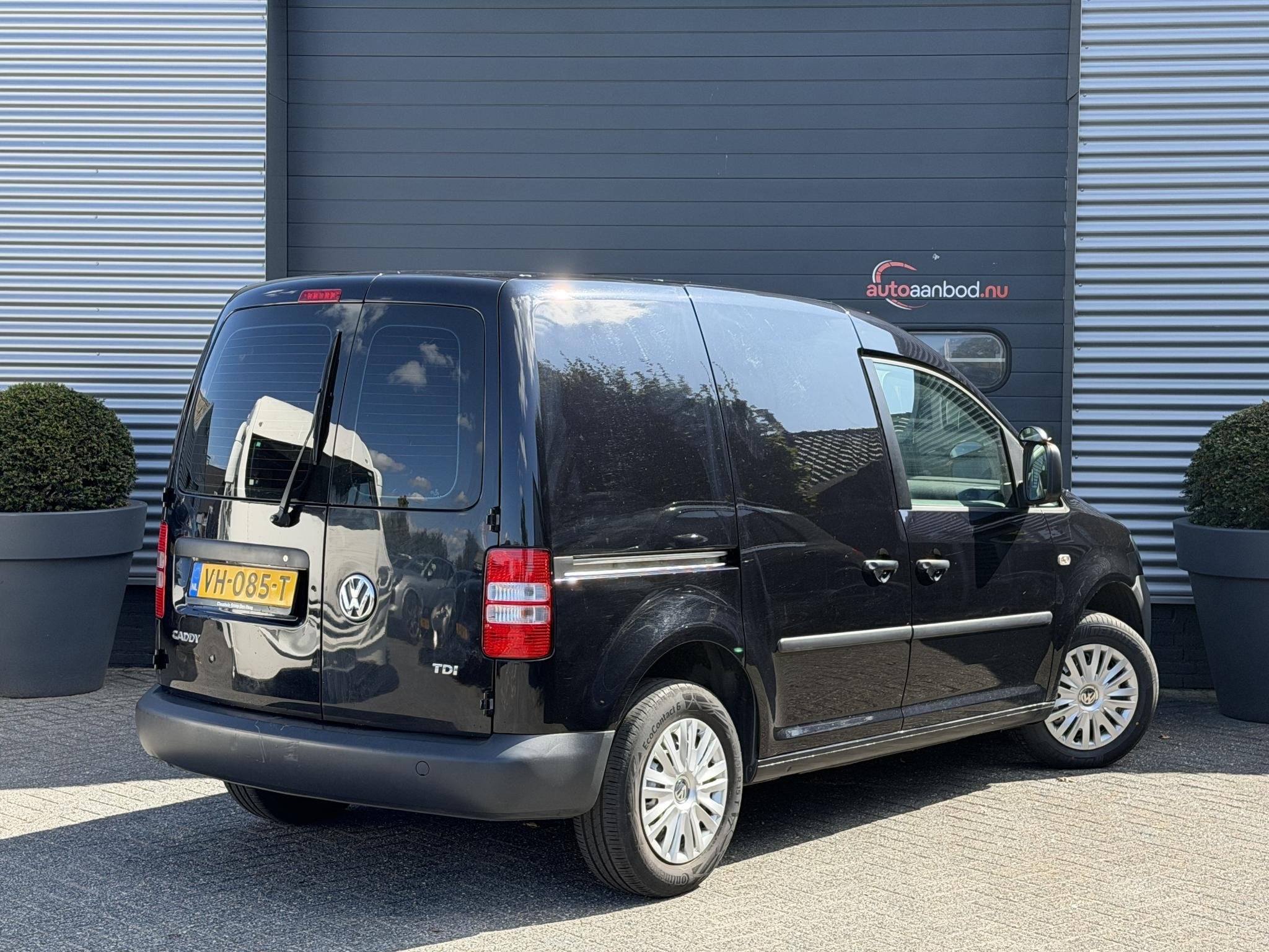 Volkswagen Caddy 1.6 TDI Economy Baseline | Airco | Carplay, Voorwielaandrijving, Euro 5, Stof, Zwart
