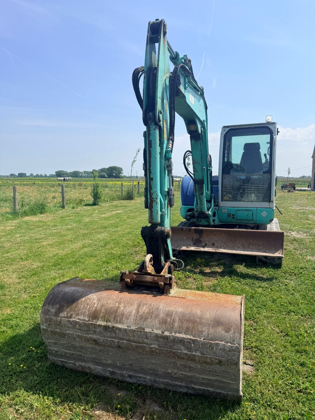 Kraan ihi vx 65 + toebehoren te koop, Articles professionnels, Machines & Construction | Grues & Excavatrices, Excavatrice, Enlèvement