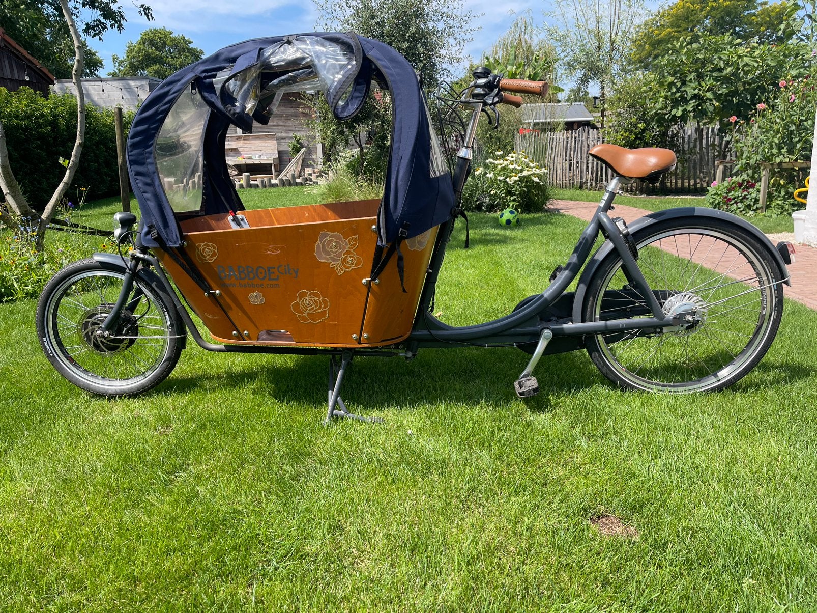 Babboe City bakfiets inclusief regenhoes, Fietsen en Brommers, Fietsen | Bakfietsen, Ophalen, Zo goed als nieuw, Elektrisch