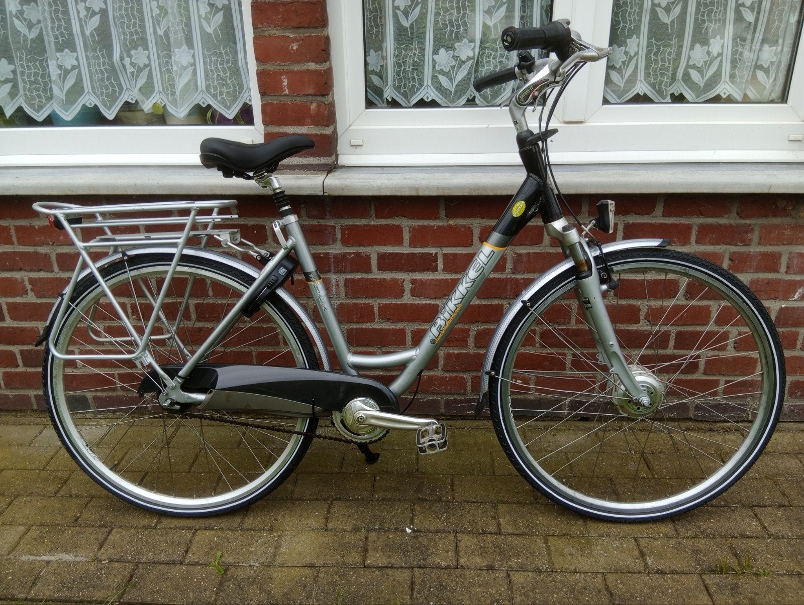Vélo 7 vitesses en aluminium pour filles en très bon état, Vitesses, Frein à tambour, 26 pouces ou plus, Bikkel