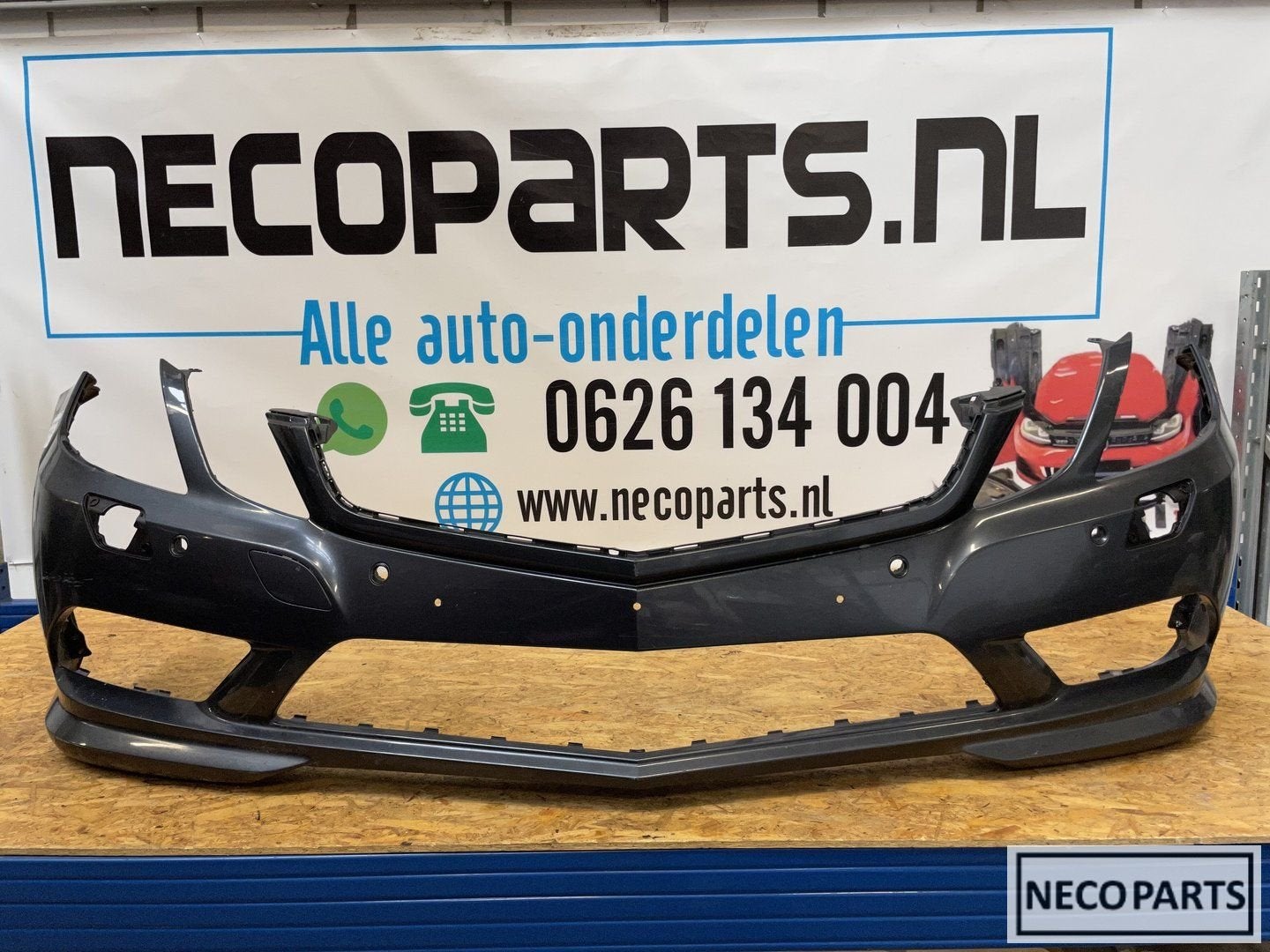 BUMPER W207 AMG VOORBUMPER COUPÉ CABRIO A2078852725, Auto-onderdelen, Carrosserie, Bumper, Mercedes-Benz, Gebruikt, Ophalen of Verzenden