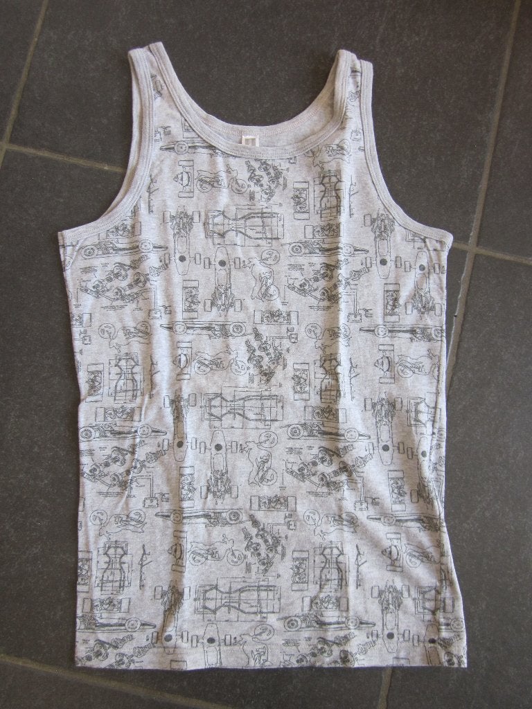 nieuw grijs onderhemd met verschillende voertuigen, Kinderen en Baby's, Ophalen of Verzenden, Nieuw, Jongen, Nacht- of Onderkleding
