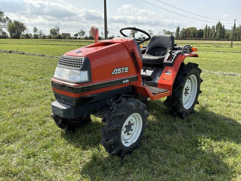 Mini-tracteur Kubota Aste A175 à quatre roues motrices, Articles professionnels, Autres marques