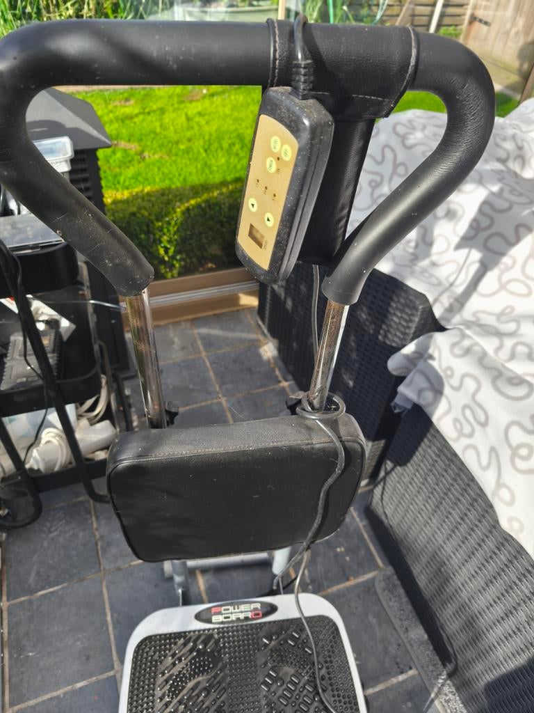 Voet en been massage, Ophalen