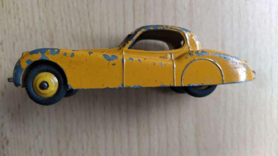 DINKY TOYS ENGLAND, JAGUAR N 157, JAUNE, vintage, Enlèvement ou Envoi, Utilisé, Voiture, Dinky Toys