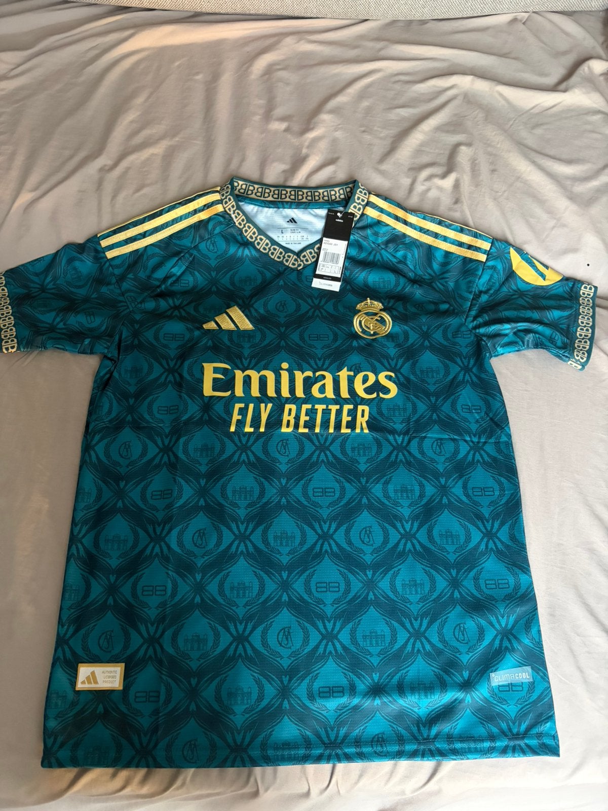 Maillot du Real Madrid, Enlèvement ou Envoi, Comme neuf