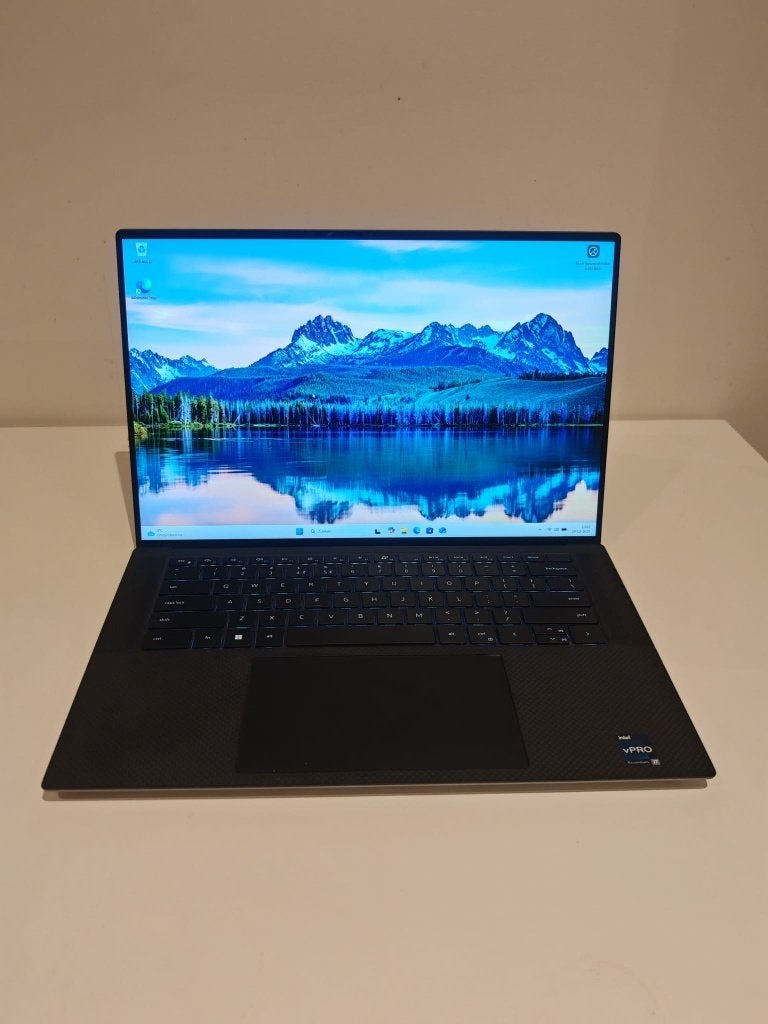 Dell, i7-11850H (11e génération), RTX A2000 4Go, Qwerty, 512 GB, Enlèvement, SSD