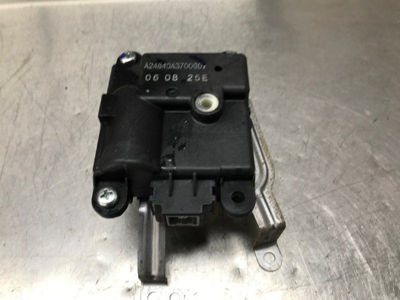 ACTIONNEUR MOTEUR VOLET CHAUFFAGE Honda Civic (FK / FN), Utilisé, Honda