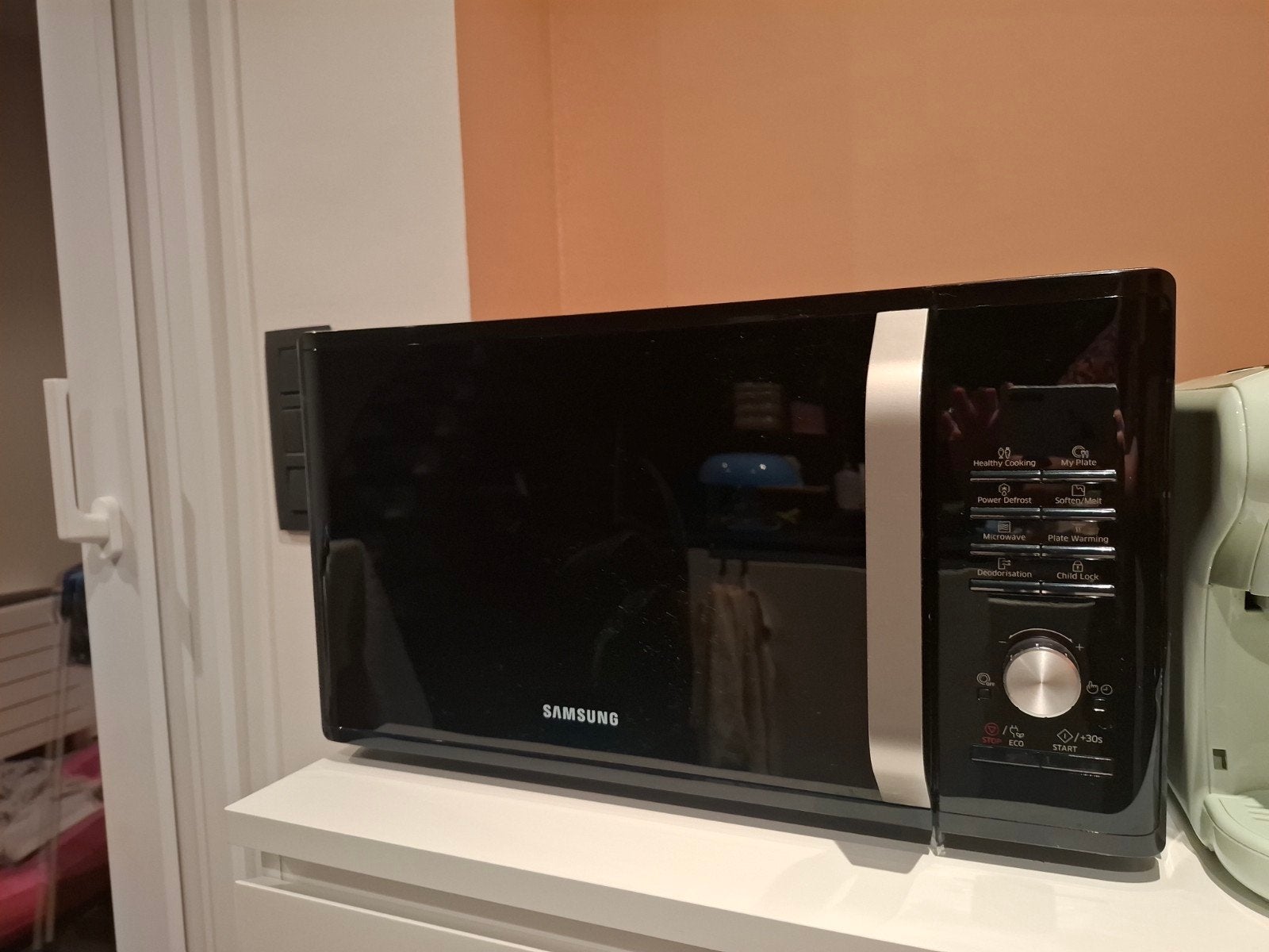 Samsung Microgolfoven vrijstaand, Elektronische apparatuur, Ophalen, Microgolfoven, Zo goed als nieuw, Draaiplateau