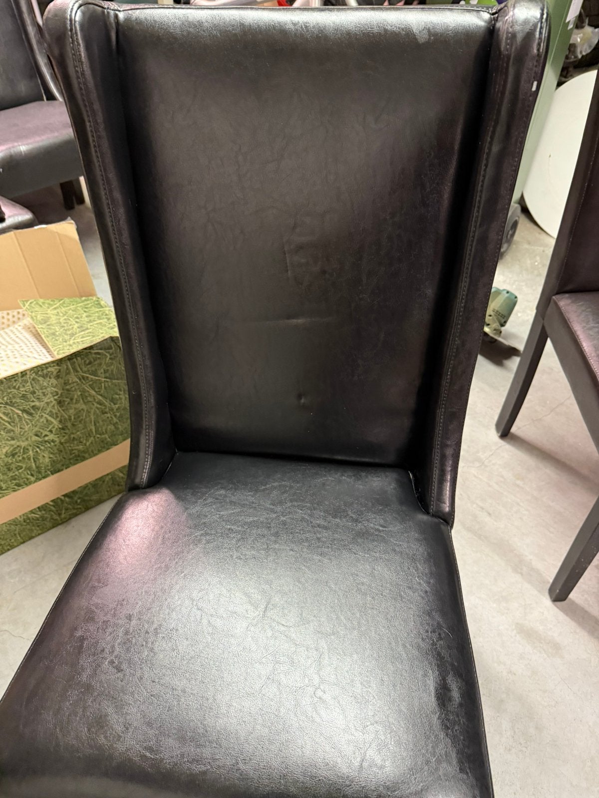 Stoel leder 6 stuks 40/ stuk - 220 samen, Huis en Inrichting, Ophalen, Gebruikt, Bruin, Hout