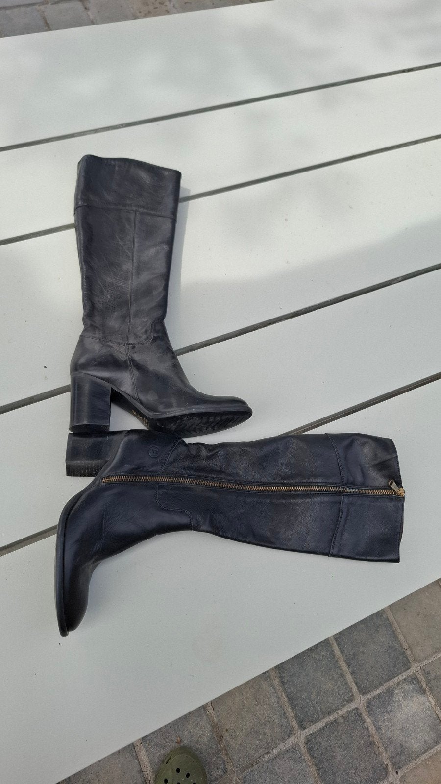 Dames schoenen, Ophalen