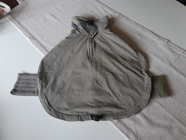Nieuwe regenjas, Dieren en Toebehoren, Hondenkleding, Ophalen, L, Overige merken, Nieuw