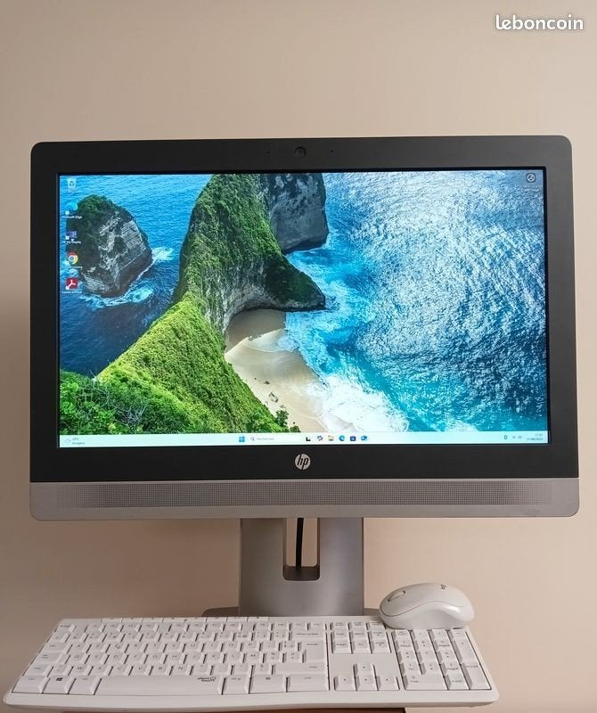 HP Pro All-in-One | 256 GB ssd | 8 Gb ram |Nette staat, Informatique & Logiciels, Moniteurs, Enlèvement, HD, Incurvé
