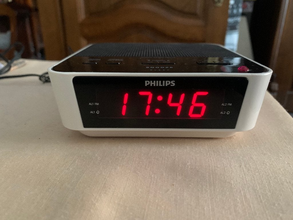 Philips Wekkerradio met FM-radio en Dual Alarm, Ophalen of Verzenden
