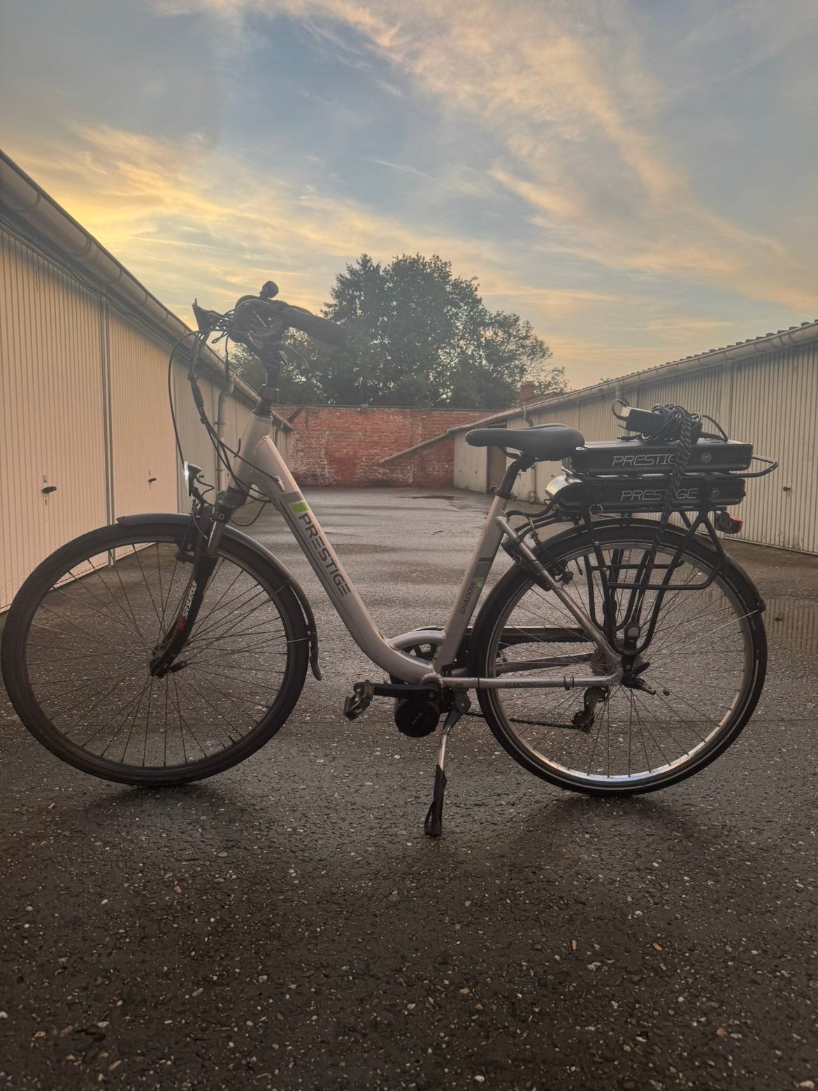 PRESTIGE ELEKTRISCHE FIETS MET BAFANG MIDDENMOTOR, Fietsen en Brommers, Elektrische fietsen, Ophalen