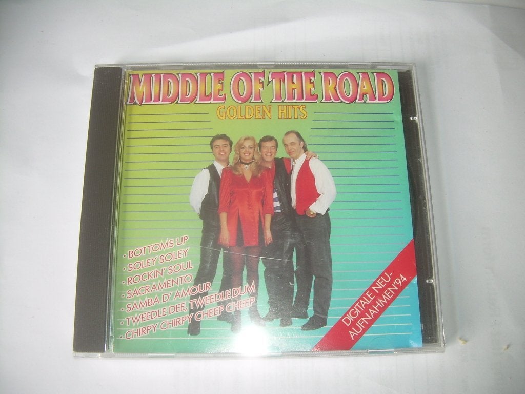 CD - MIDDLE OF THE ROAD - GOLDEN HITS, Cd's en Dvd's, Pop, Ophalen of Verzenden, Zo goed als nieuw, Eerste persing