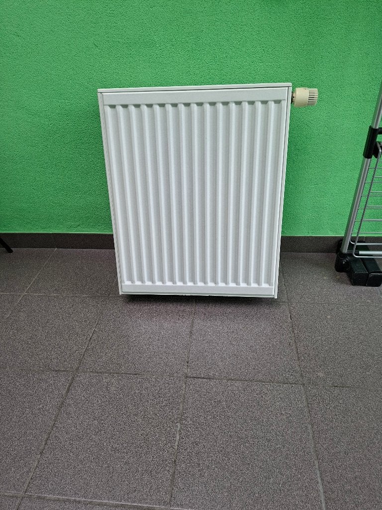 Radiator Stelrad Novel+ 33/600/500, Doe-het-zelf en Bouw, Verwarming en Radiatoren, Ophalen, 30 tot 80 cm, Hoog rendement (Hr)
