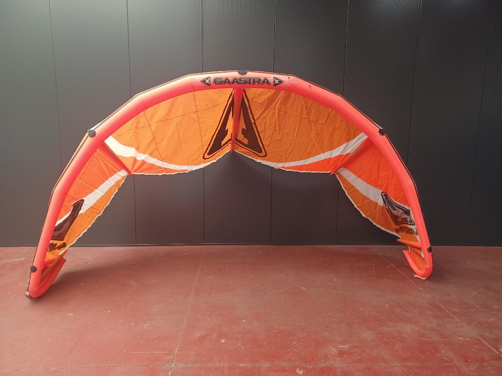 Gaastra Force 10 m², Watersport en Boten, Kitesurfen, Ophalen, Zo goed als nieuw, 10 m², Kite