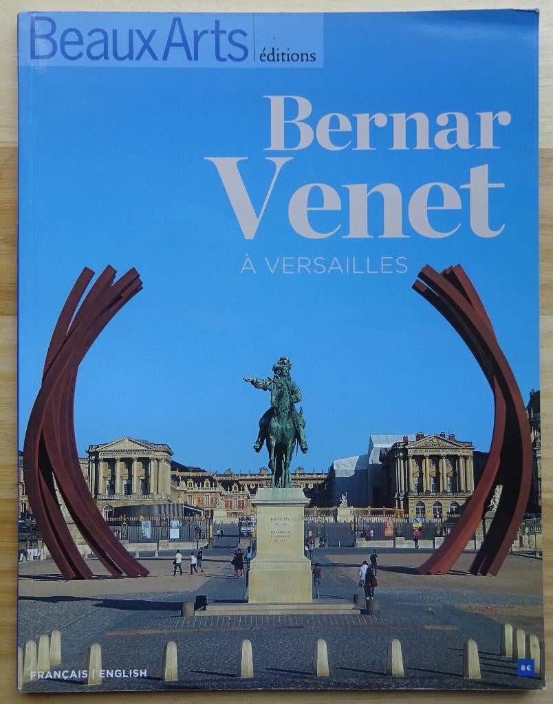 Bernar Venet à Versailles 2011 BeauxArts éditions, Ophalen of Verzenden, Zo goed als nieuw, Beeldhouwkunst