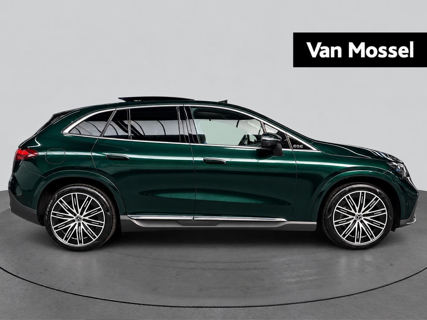 Mercedes-Benz EQE SUV 300 AMG LINE + PANO DAK + HEAD UP + BU, Auto's, Automaat, Gebruikt, 195 kW, 96 kWh