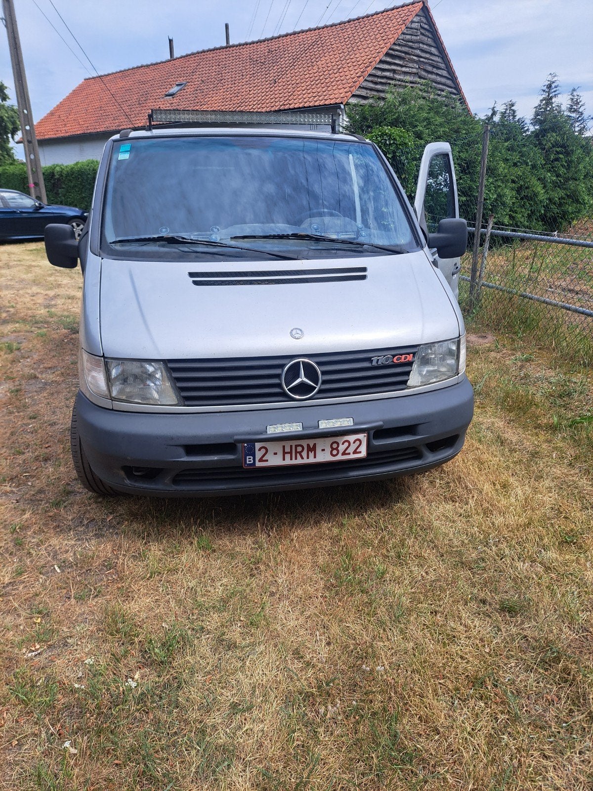 mercedes vito 110cdi pour export, Autos, Camionnettes & Utilitaires, Particulier, Enlèvement