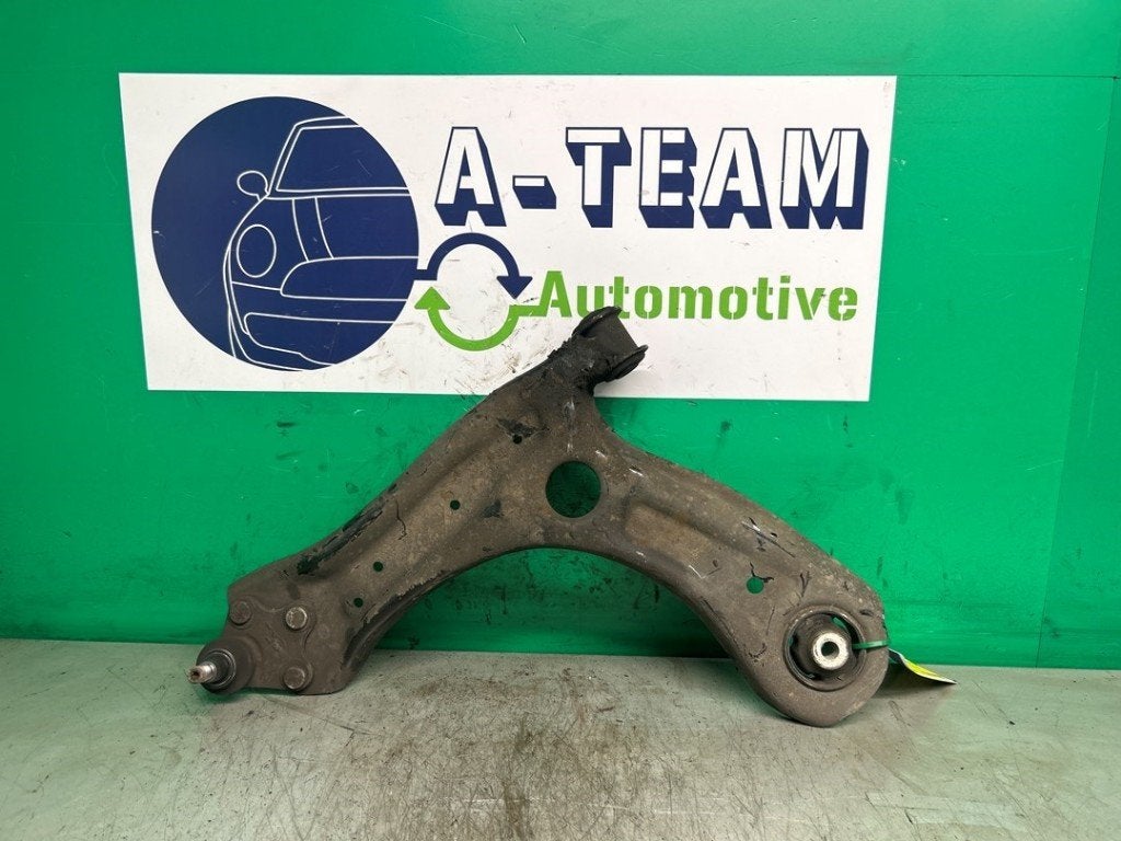BRAS DE SUSPENSION AVANT GAUCHE (TRIANGLE) Polo V (6R), Volkswagen, Volkswagen AG, Utilisé, Kundenbetreuung@volkswagen.de