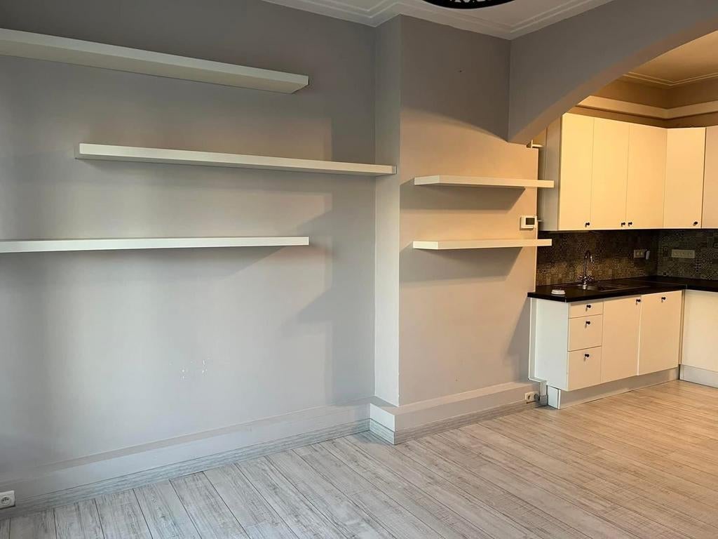 Appartement te koop te merksem. Oude bareellei 77., Immo
