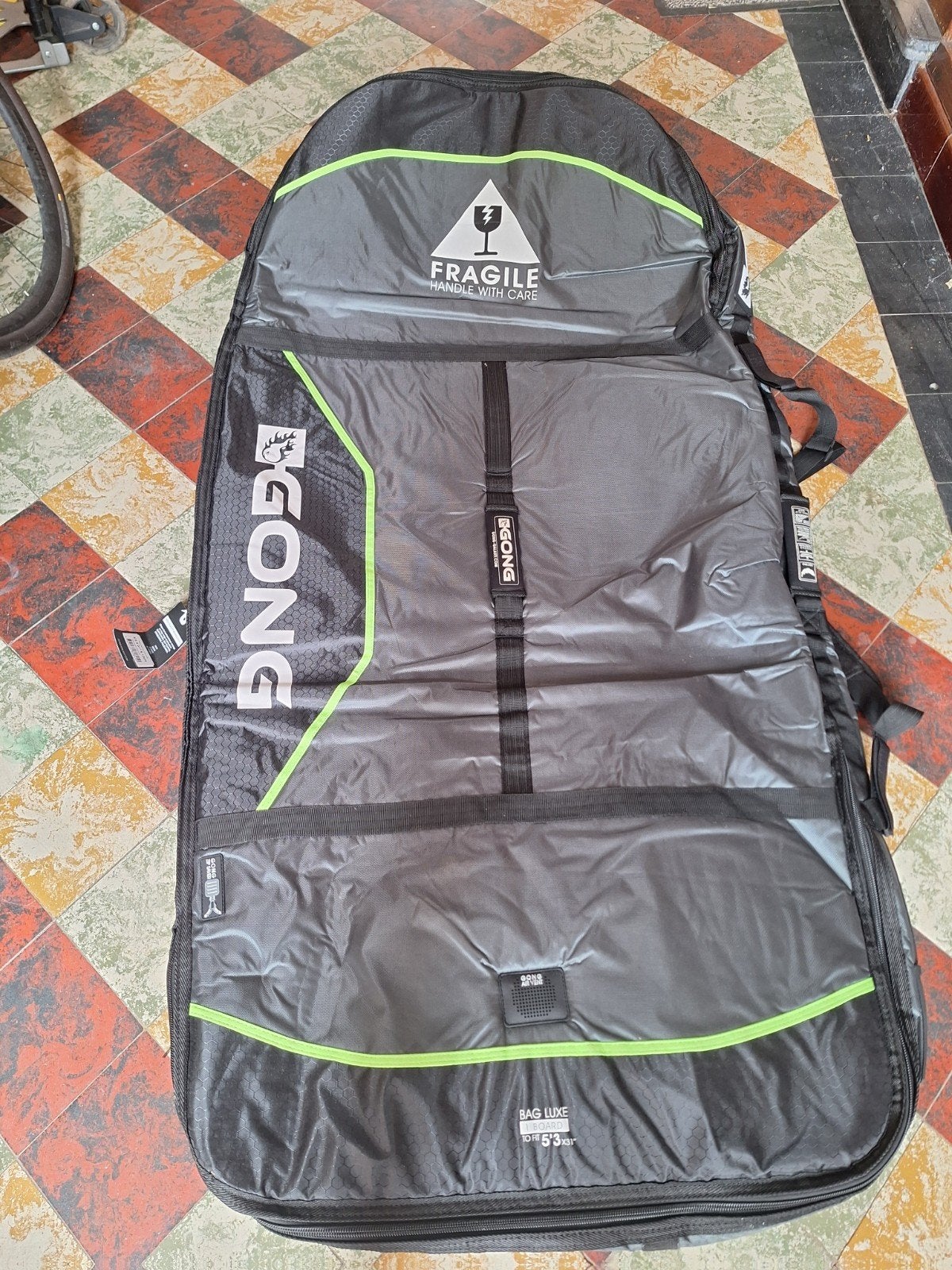 foil board bag gong 5’3 bag luxe NEW, Enlèvement