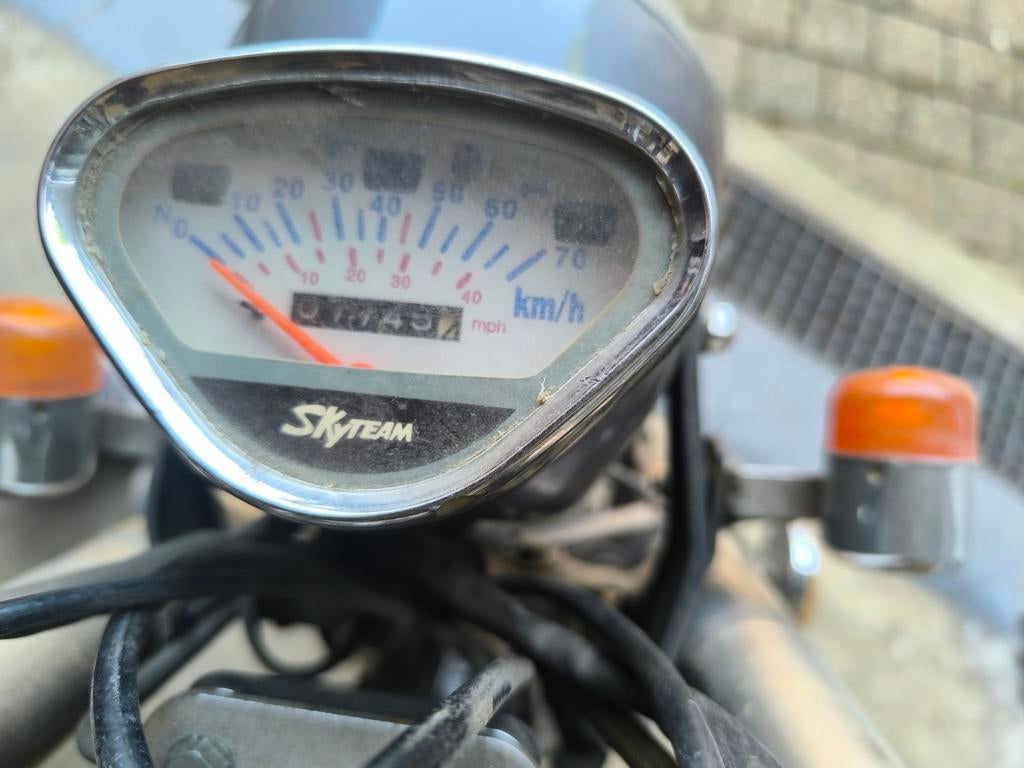 Skymax 50 cc (dax) pas de papier, Motos, Enlèvement