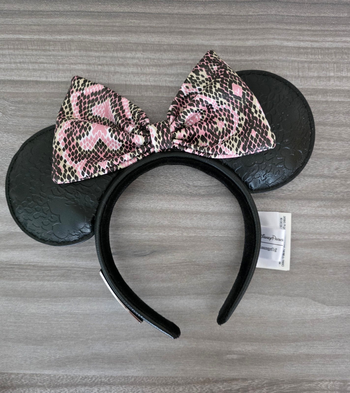 Serre-tête Minnie, Enlèvement