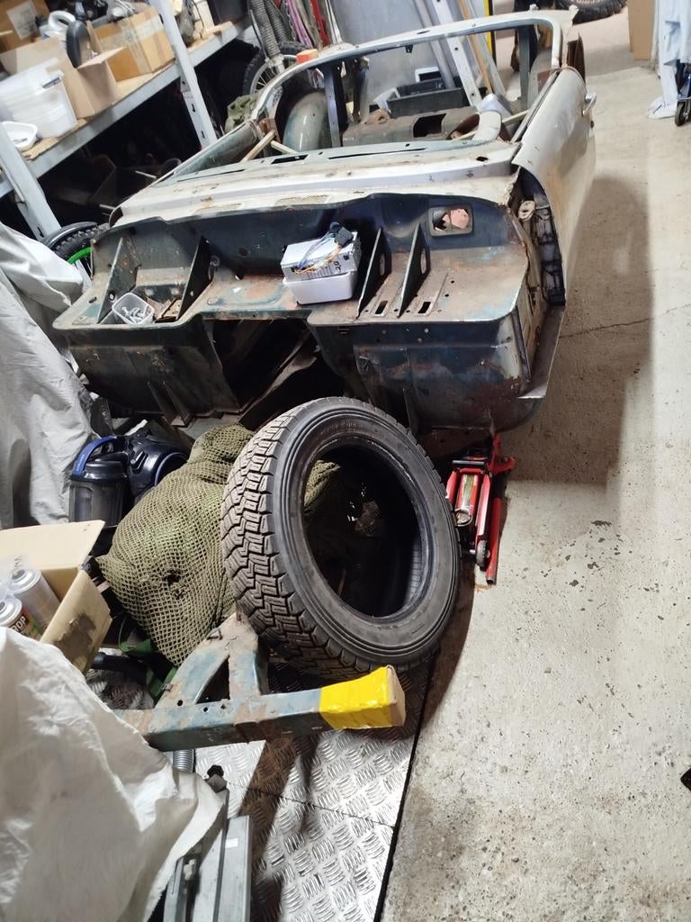 Triumph spitfire project and parts, Auto-onderdelen, Ophalen, Triumph