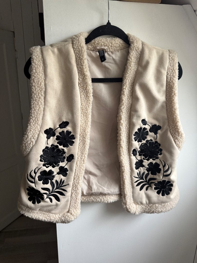 Teddy bodywarmer, Ophalen of Verzenden, Nieuw, Maat 38/40 (M), Beige