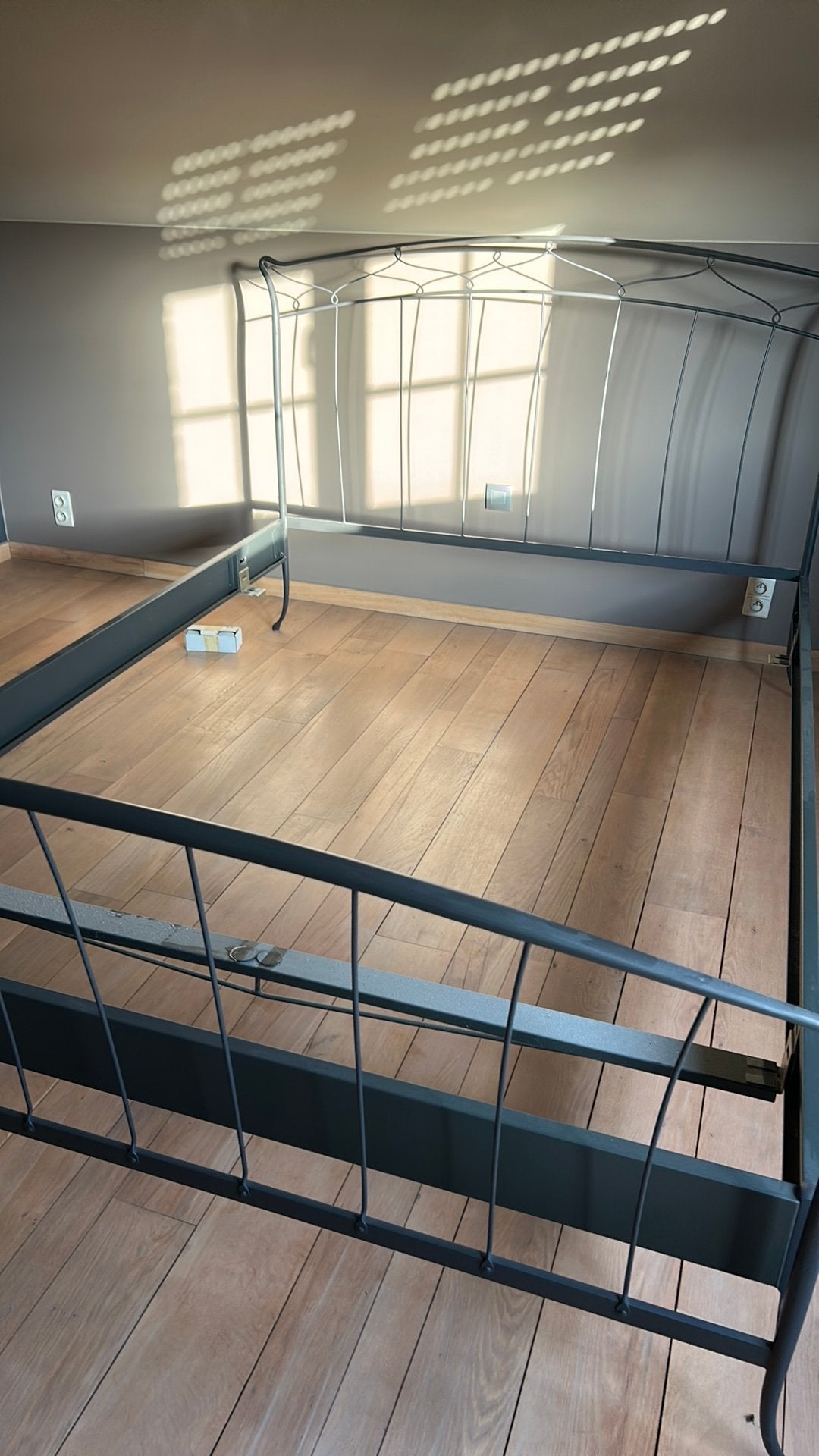 Bed cantori, Huis en Inrichting, Slaapkamer | Bedden, Ophalen, Gebruikt, Zwart, Tweepersoons