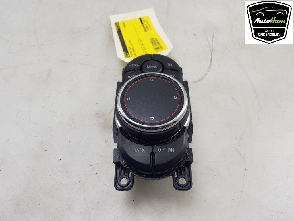 PANNEAU DE COMMANDE BORD ORDINATEUR Mini Mini (F55), Dhr. J. Ham, Administratie@autoham.nl, Nijkerkerstraat 27a 27a
3821 CD  AMERSFOORT, NL