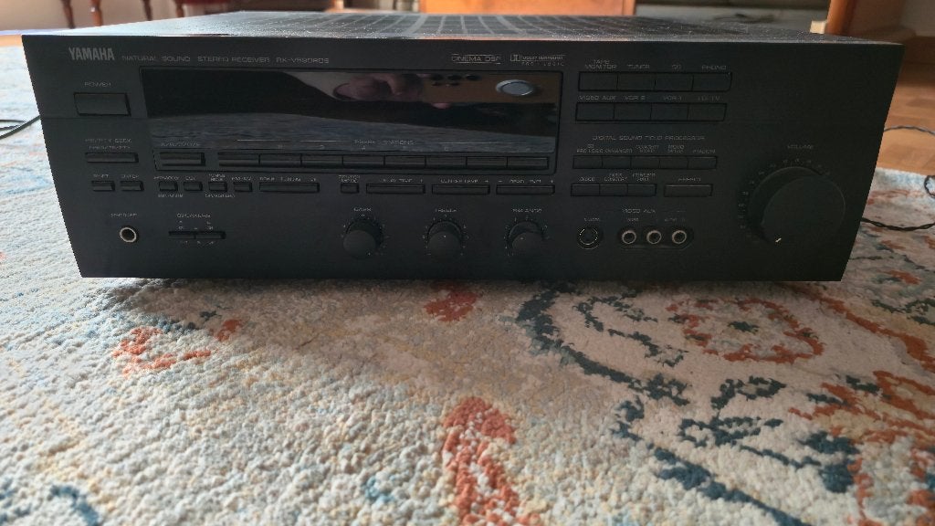 Yamaha RX-V590RDS amplifier, Audio, Tv en Foto, Ophalen, Yamaha, Zo goed als nieuw, 60 tot 120 watt