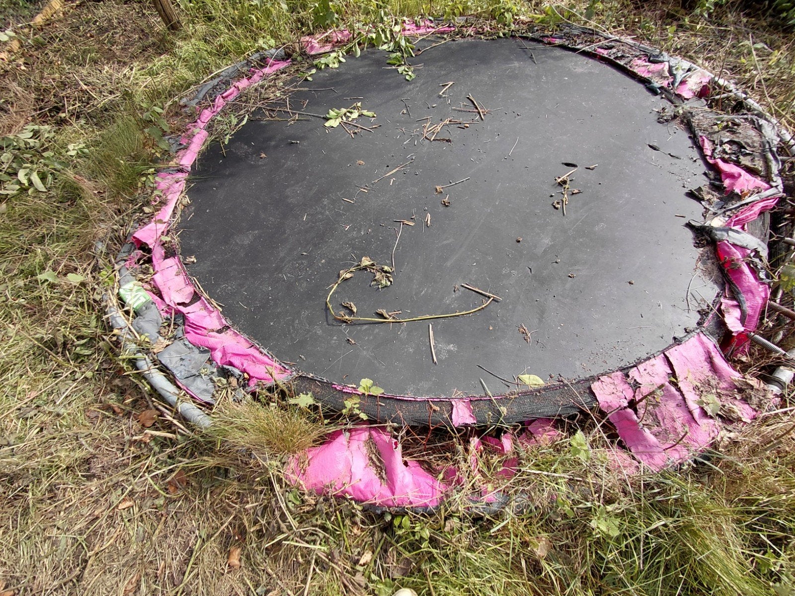 Trampoline, Enlèvement, Utilisé
