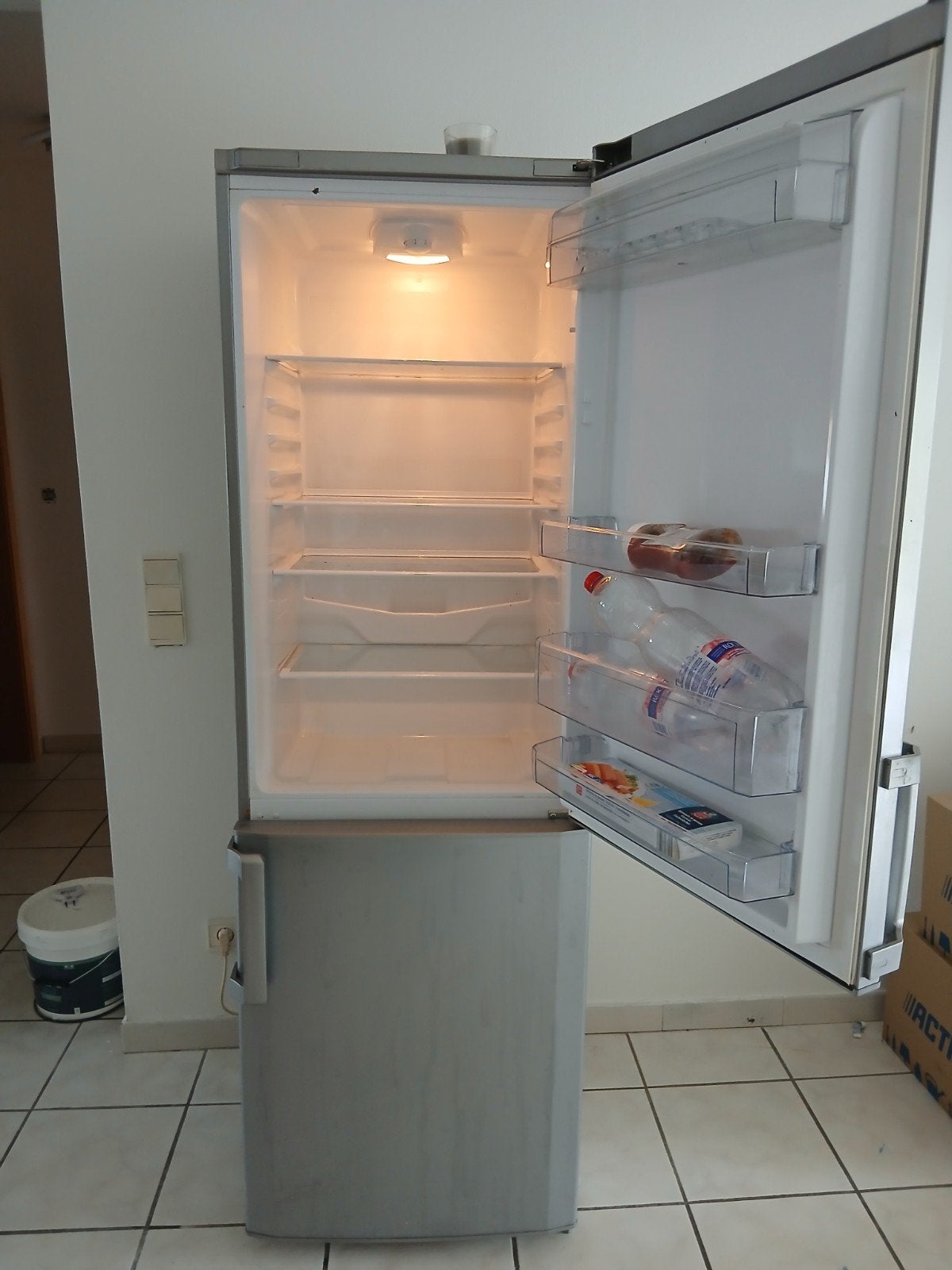 frigo congélateur Beko région de Virton, Enlèvement, 45 à 60 cm, 160 cm ou plus