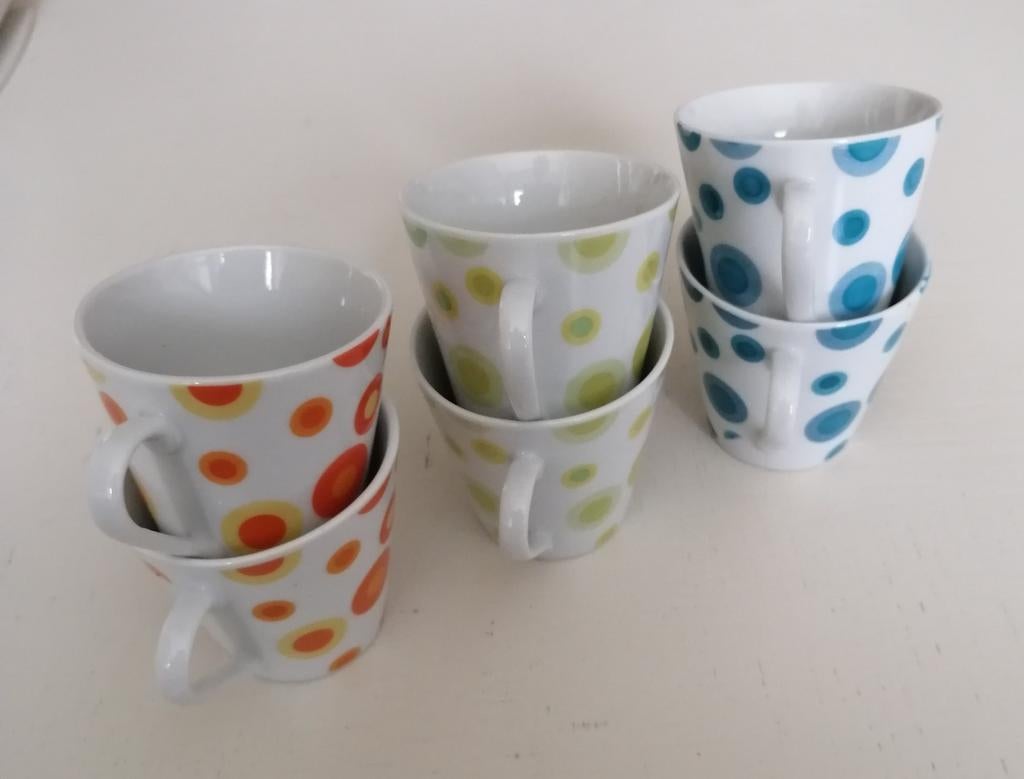 Tasses à expresso vintage LBVYR, Comme neuf, Enlèvement, Autres styles, Porcelaine