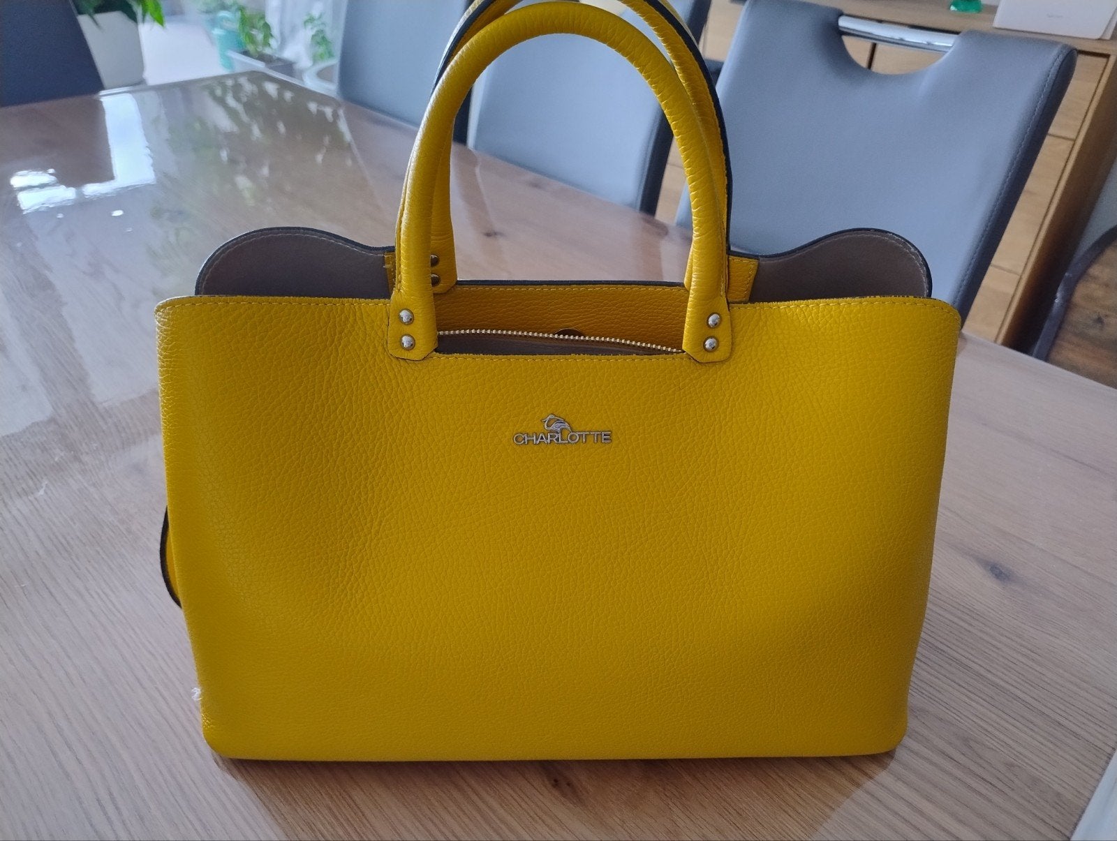 Sac à main en cuir - Charlotte, Enlèvement ou Envoi, Comme neuf, Jaune, Sac à main
