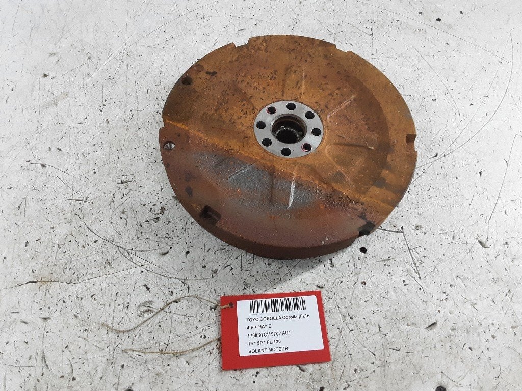 VOLANT MOTEUR Toyota Corolla (E21 / EA1 / EH1) (9D162630), Kundenbetreuung@toyota.de, Toyota, Utilisé, Toyota-Allee 2
50858  Köln, DE