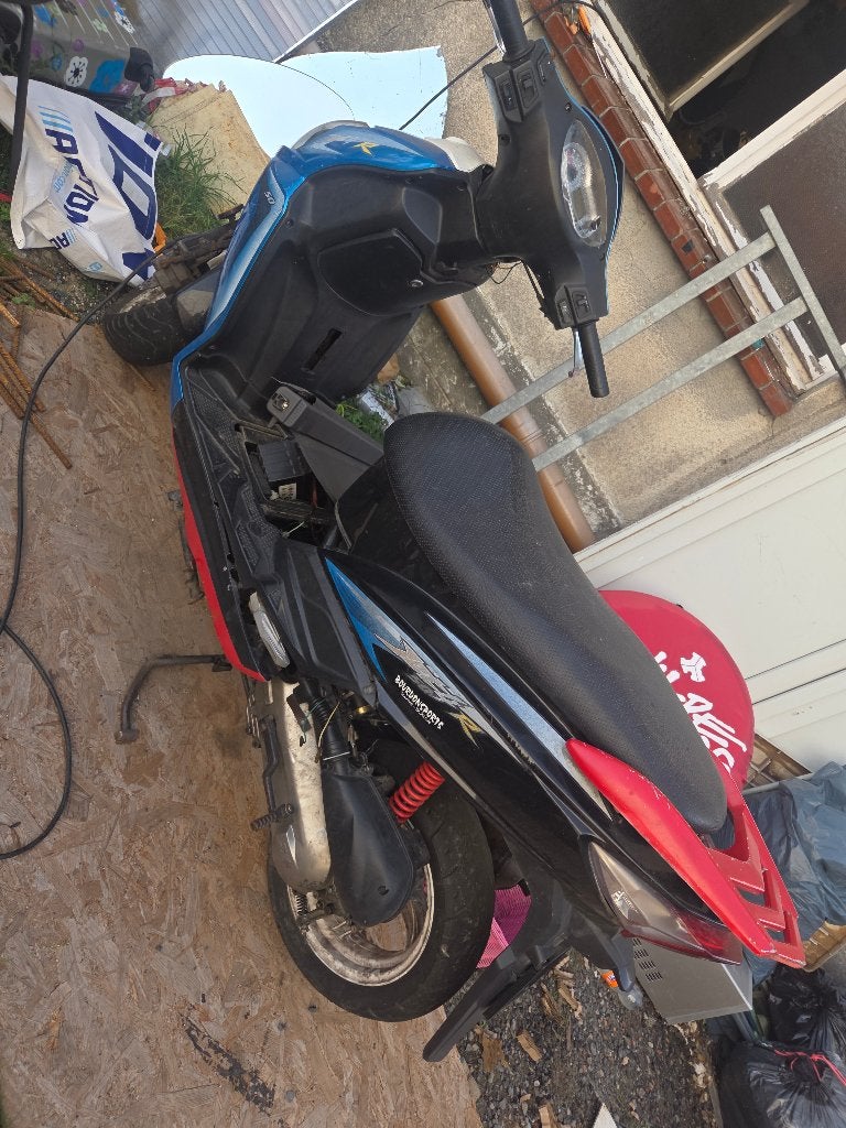 Lot de scooter, Vélos & Vélomoteurs, Enlèvement, Utilisé, Classe A (25 km/h), 25 cm³