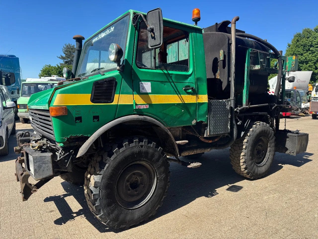 Unimog 424 *BITUMTANK-GOUDRONEUSE* (bj 1979), Autos, Camions, Entreprise, Achat, 4x4, Autres marques, Diesel, Boîte manuelle, Vert