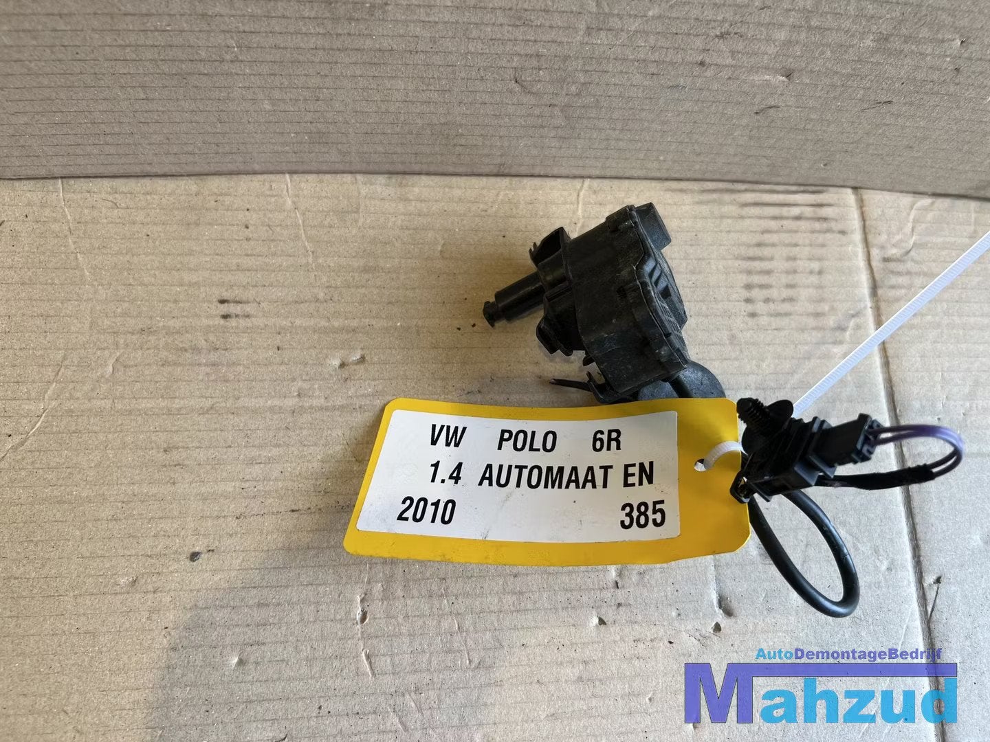 VW POLO 6R Tank klep vergrendeling 6R0810773B 2009-2016, Auto-onderdelen, Gebruikt, Volkswagen, Volkswagen AG, Vw@volkswagen.de