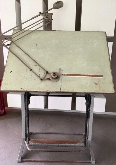 Industriele tekentafel - vintage, Bricolage & Construction, Tables à dessin, Enlèvement, Utilisé, 130 à 150 cm